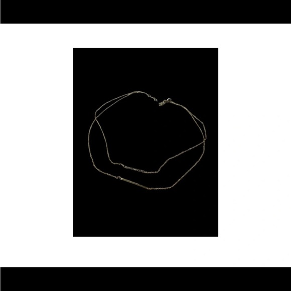 Authentic Banana Republic Golden Necklace (shocker style). - Picture 6 of 10